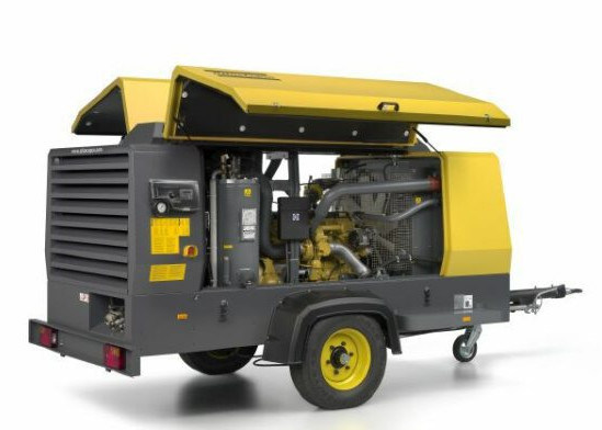 12 bar 10 m³ / Min Capacity Portable Air Compressor Atlas Copco XAHS166C Cummins diesel Optimal size