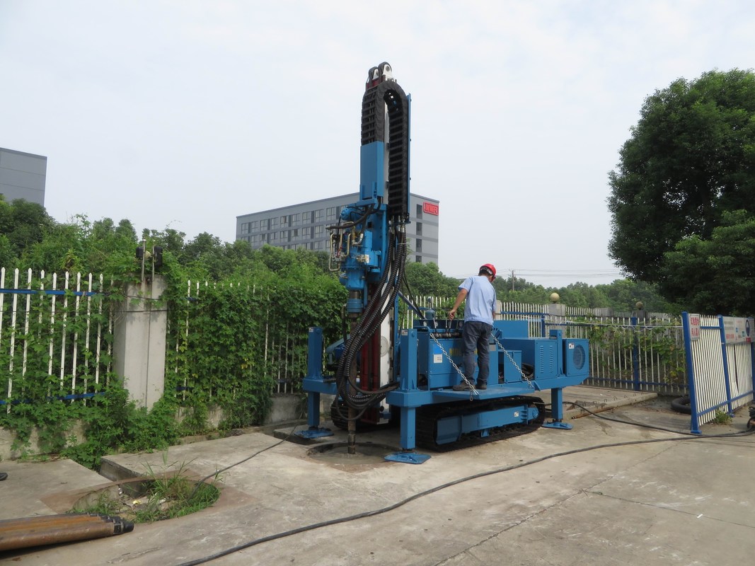 MDLC160 Electric Power Air Compressor Rotary Drilling Rig Big Torque High Speed
