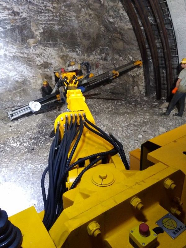 Single Boom Rock Bolting Rig Fully Hydraulic For Bolt Support